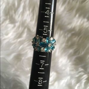 Sterling silver blue topaz ring